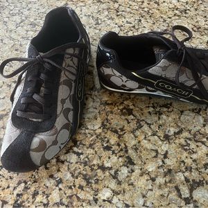 Coach Hilary sneakers, size 10